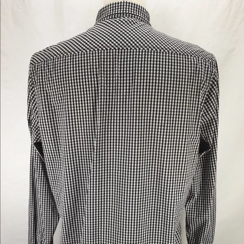 Travis Mathew Longsleeve Button Up Size Xl - image 2